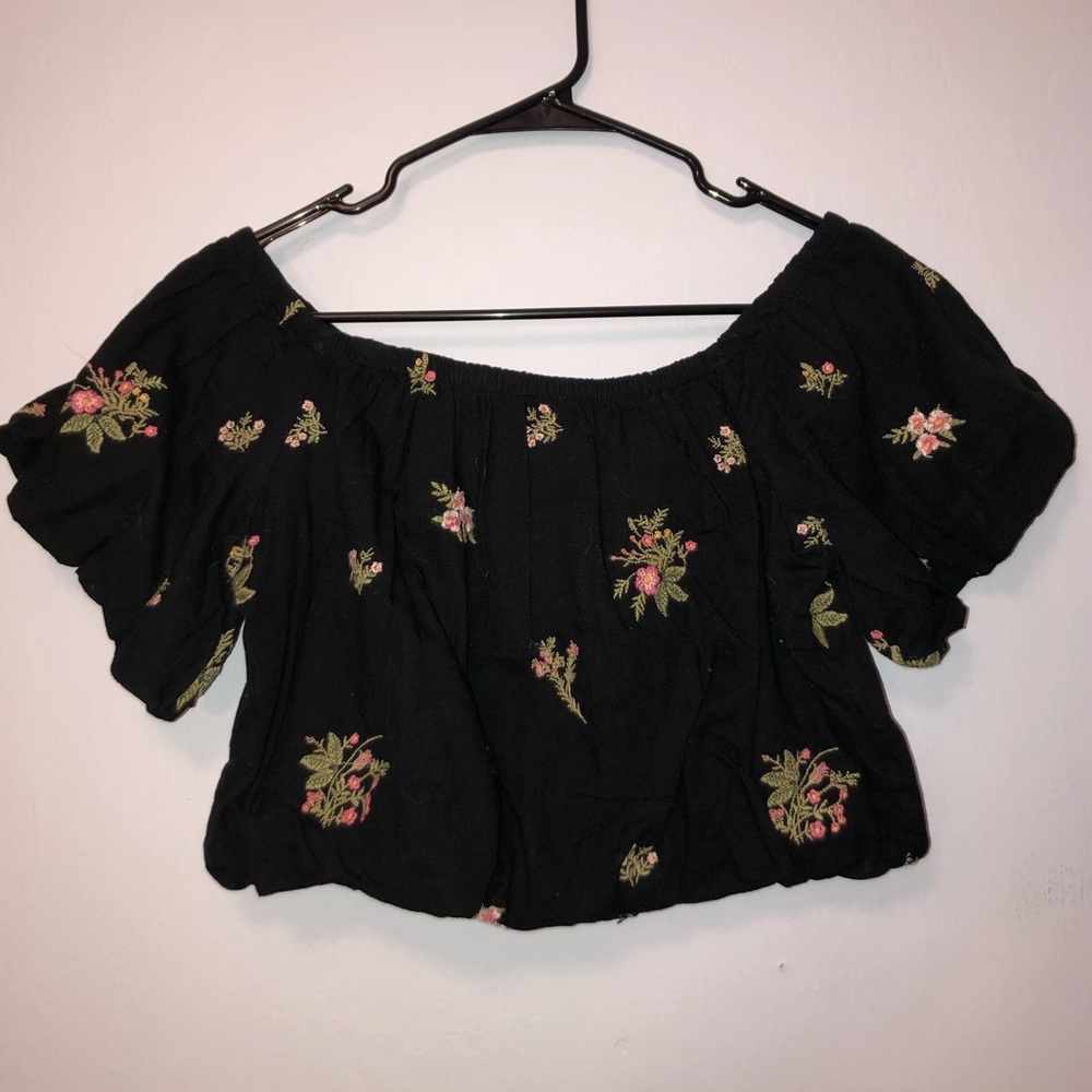American Eagle Off-The-Shoulder Crop Top